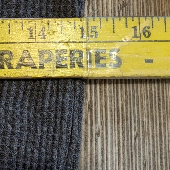 Isotoner thermal size 16 YOUTH gray. (SIZE IS MORE LIKE AN 8-10)see measurements - Picture 8 of 8